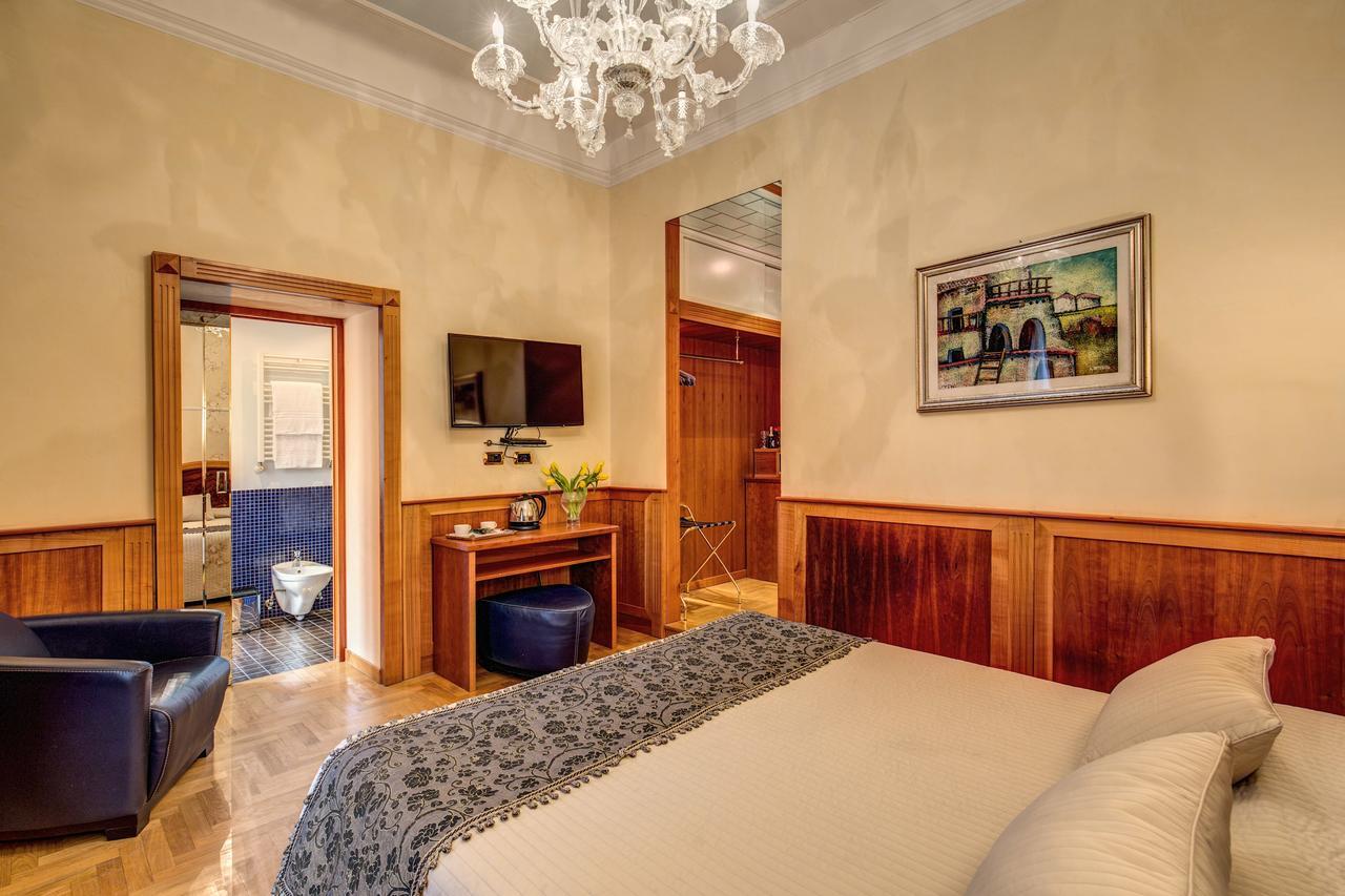 Relais Conte Di Cavour De Luxe Pensión 2*