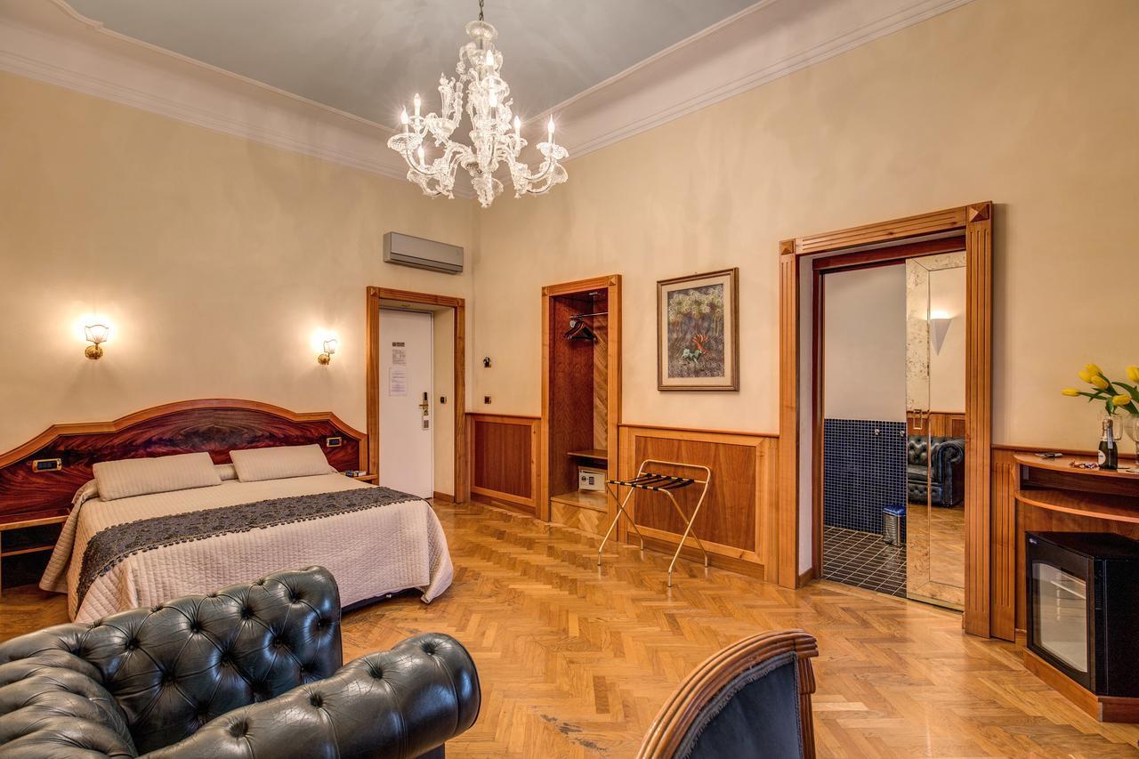 Relais Conte Di Cavour De Luxe Pensión Roma