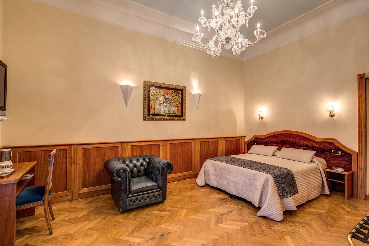 Relais Conte Di Cavour De Luxe Pensión Roma